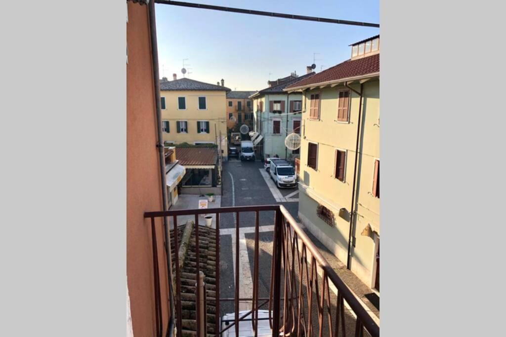 Il Quadrifoglio - Appartamento Nel Cuore Di Lazise Exteriör bild